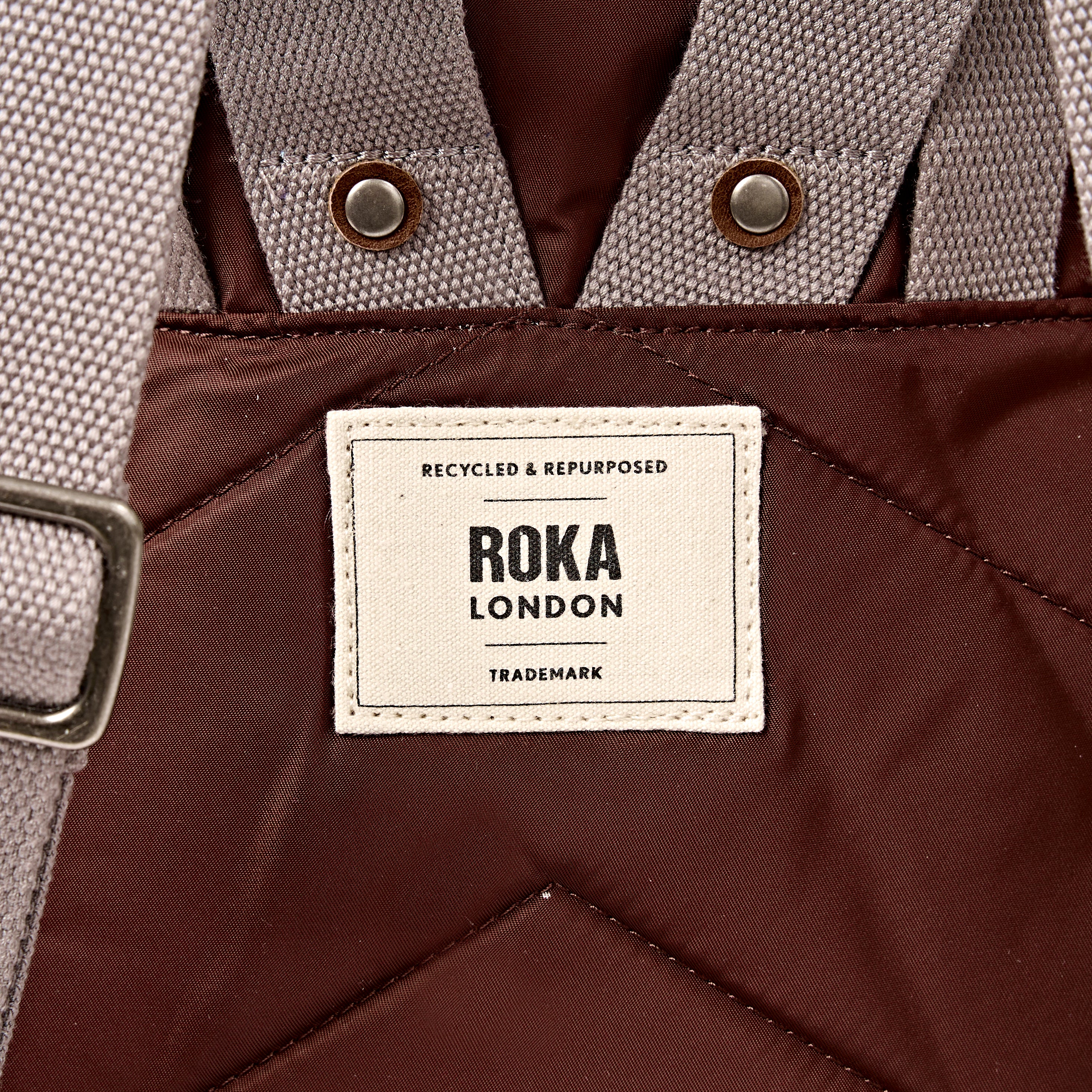 Bayswater Umbrella Backpack in Rocky Road - Image 8