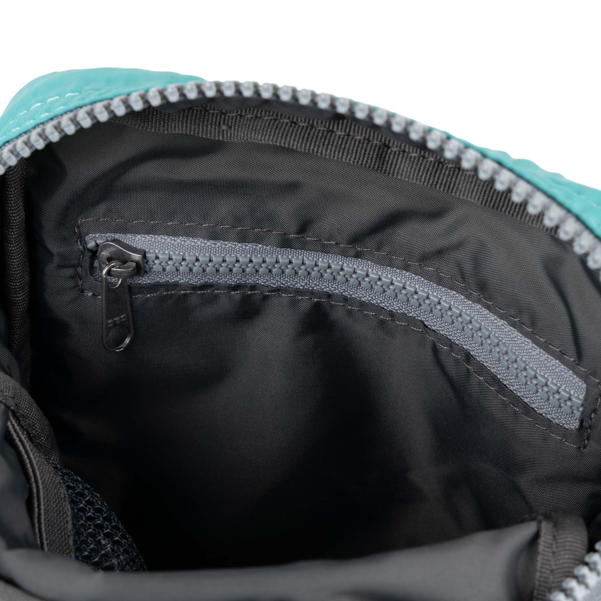 Bond Pocket Crossbody Bag in Aquatic Awe - Image 4