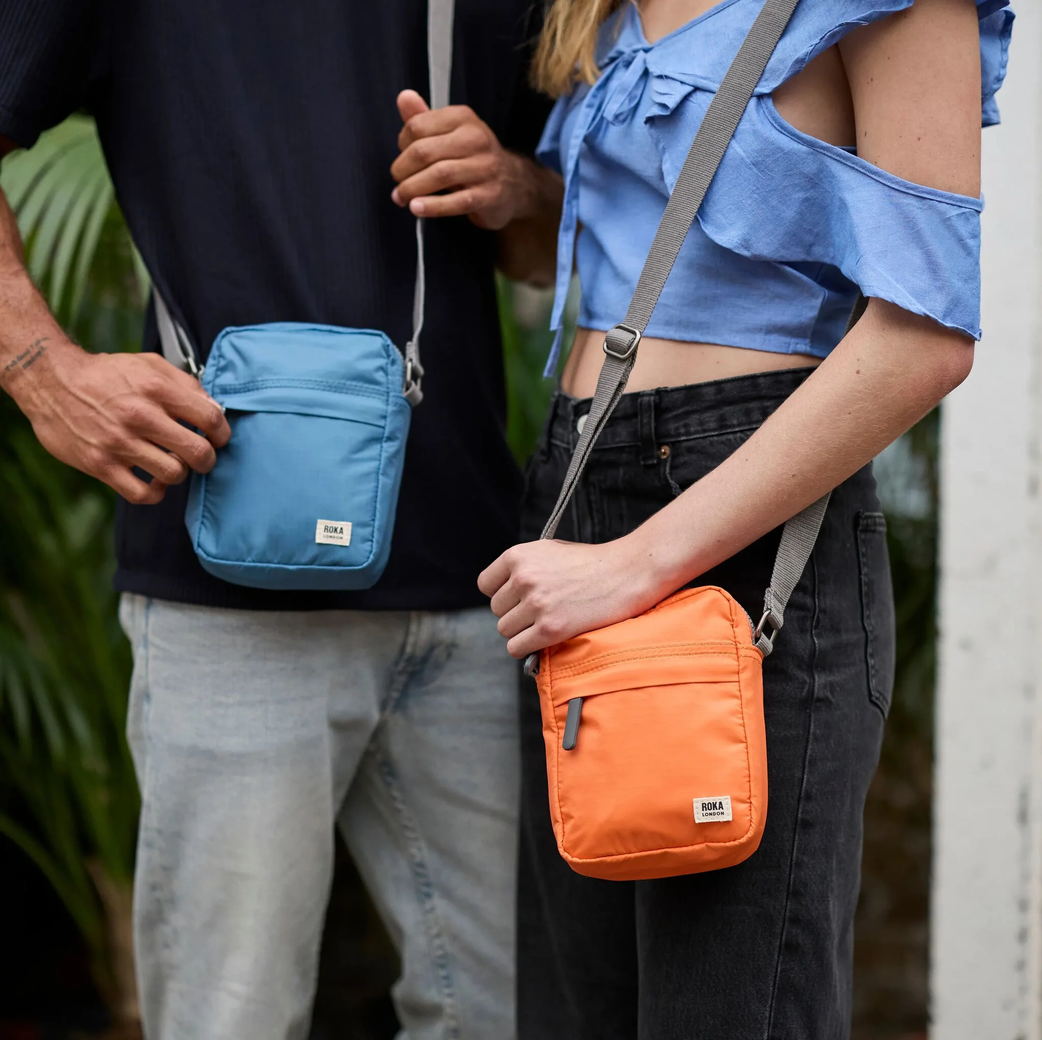 Bond Pocket Crossbody Bag in Tangerine - Image 2