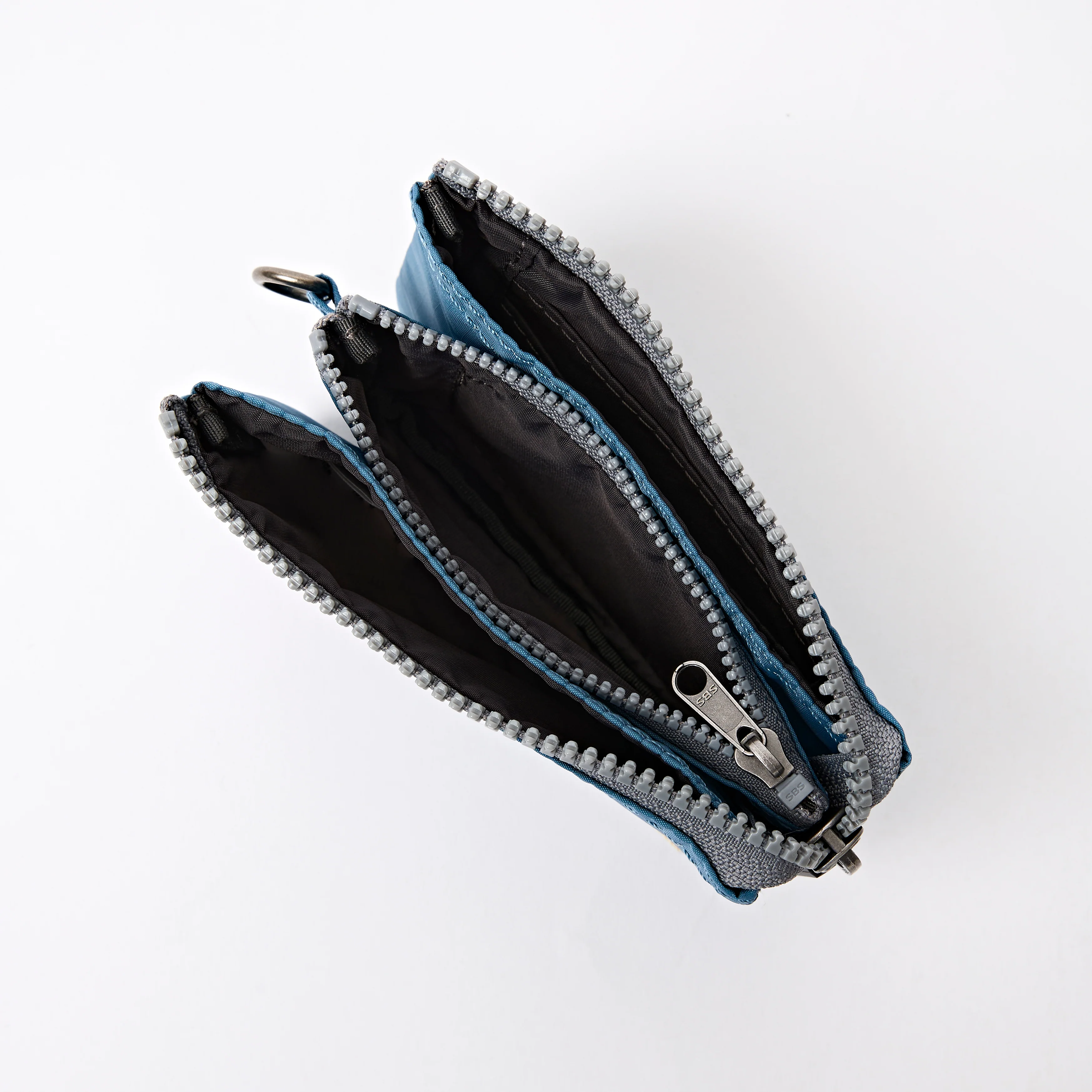 Carnaby Wallet in Retro Blue Recycled Nylon Ripstop - Image 4