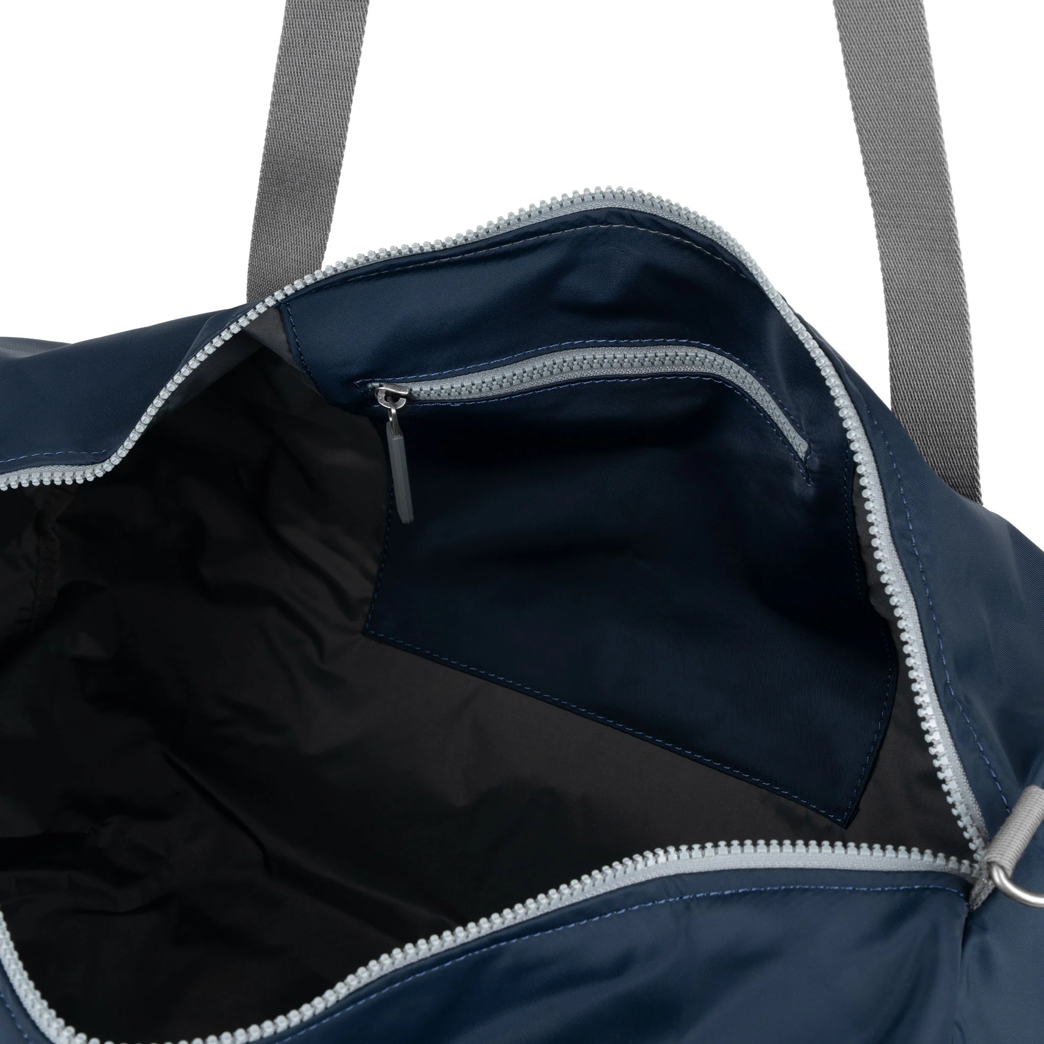 City Duffel Bag in Midnight - Image 6