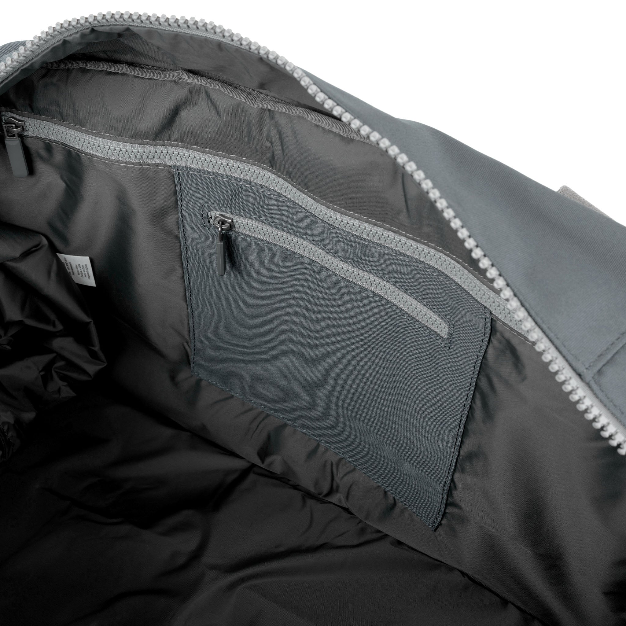 Gatwick Carry-On Duffel Bag in Smoke - Image 7