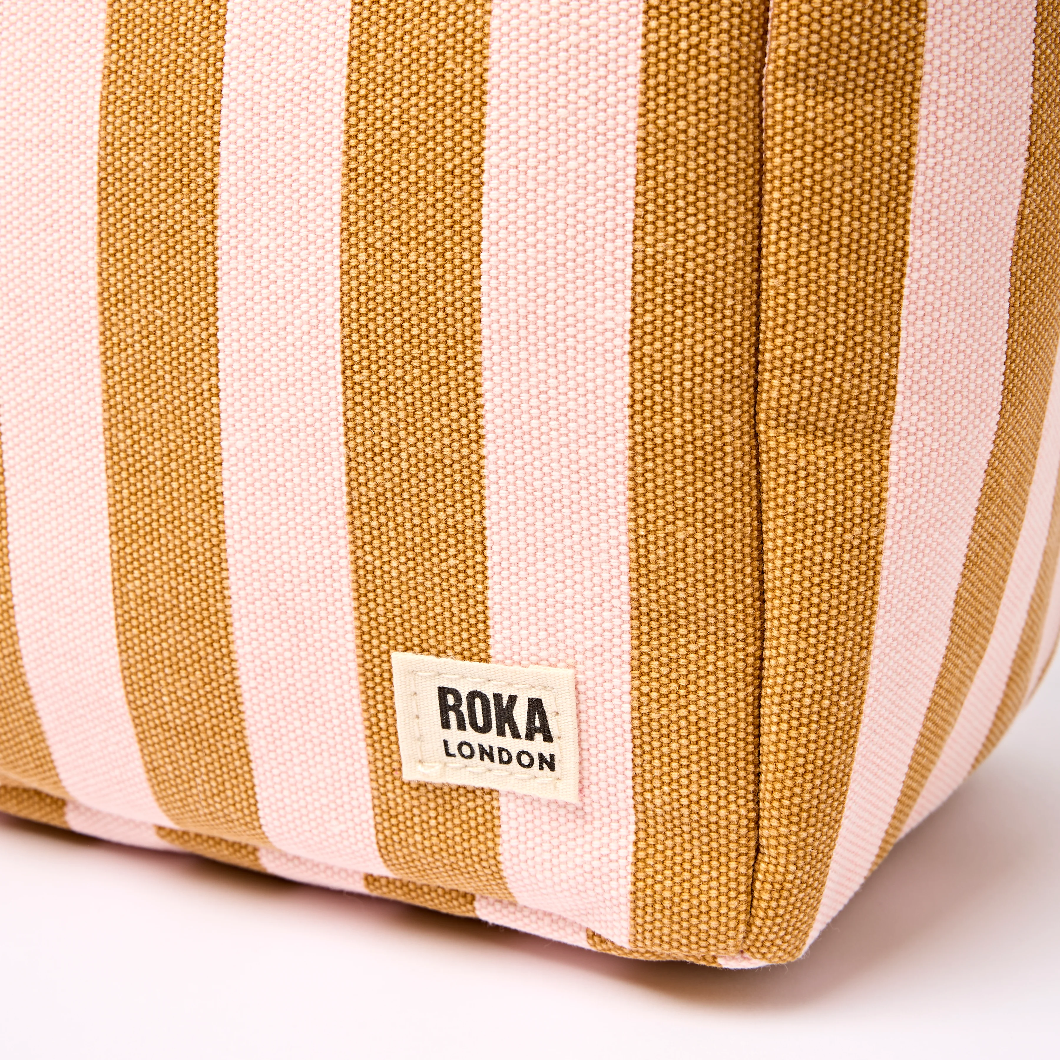Hampstead Lunch Bag in Rose Gold Stripe - Image 7