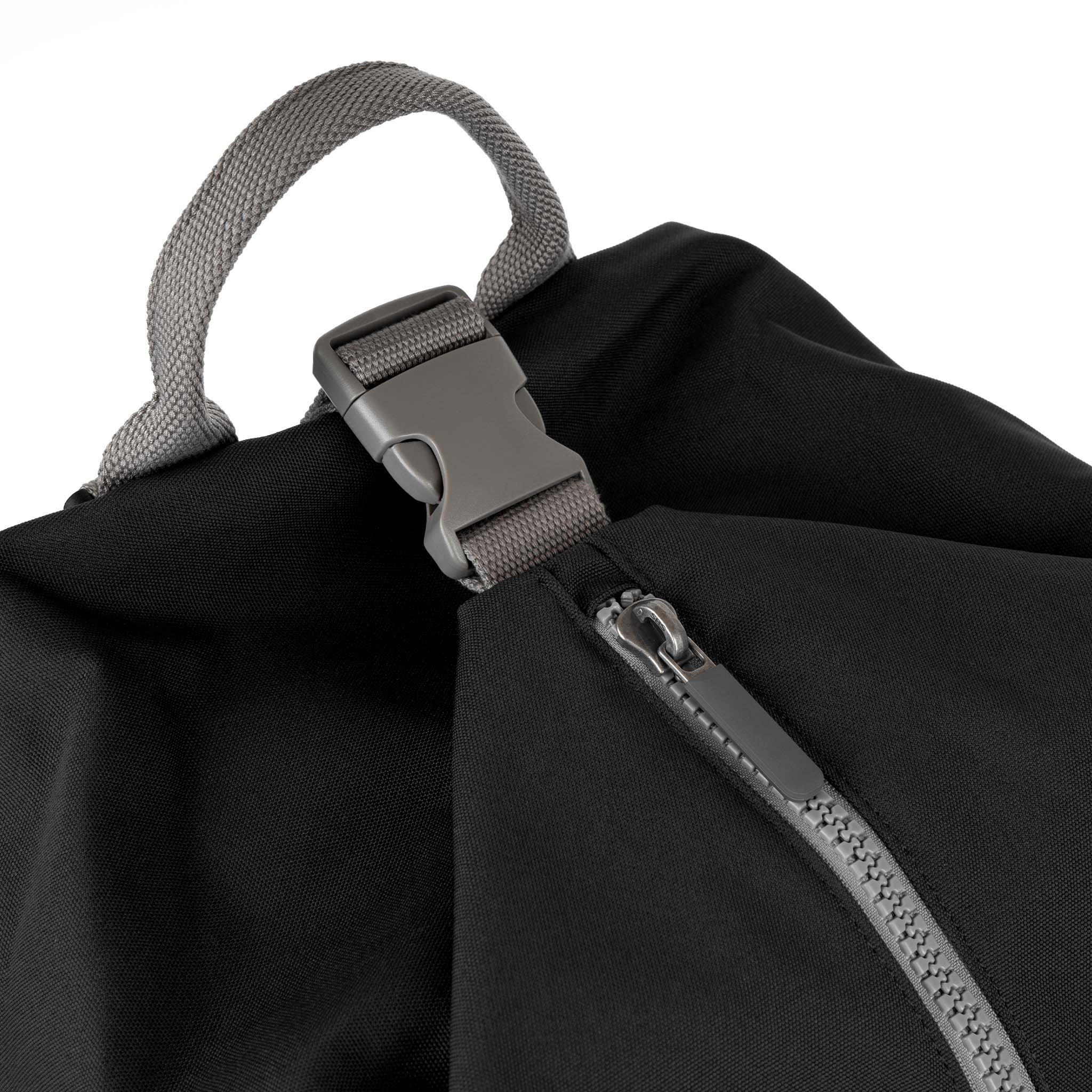 Heathrow Duffel Bag Backpack in Ash - Image 5